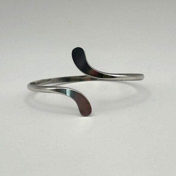 Vintage Sterling Silver Modernist Bypass Cuff Bracelet 7.75in 15g Minimalist - Picture 8 of 10